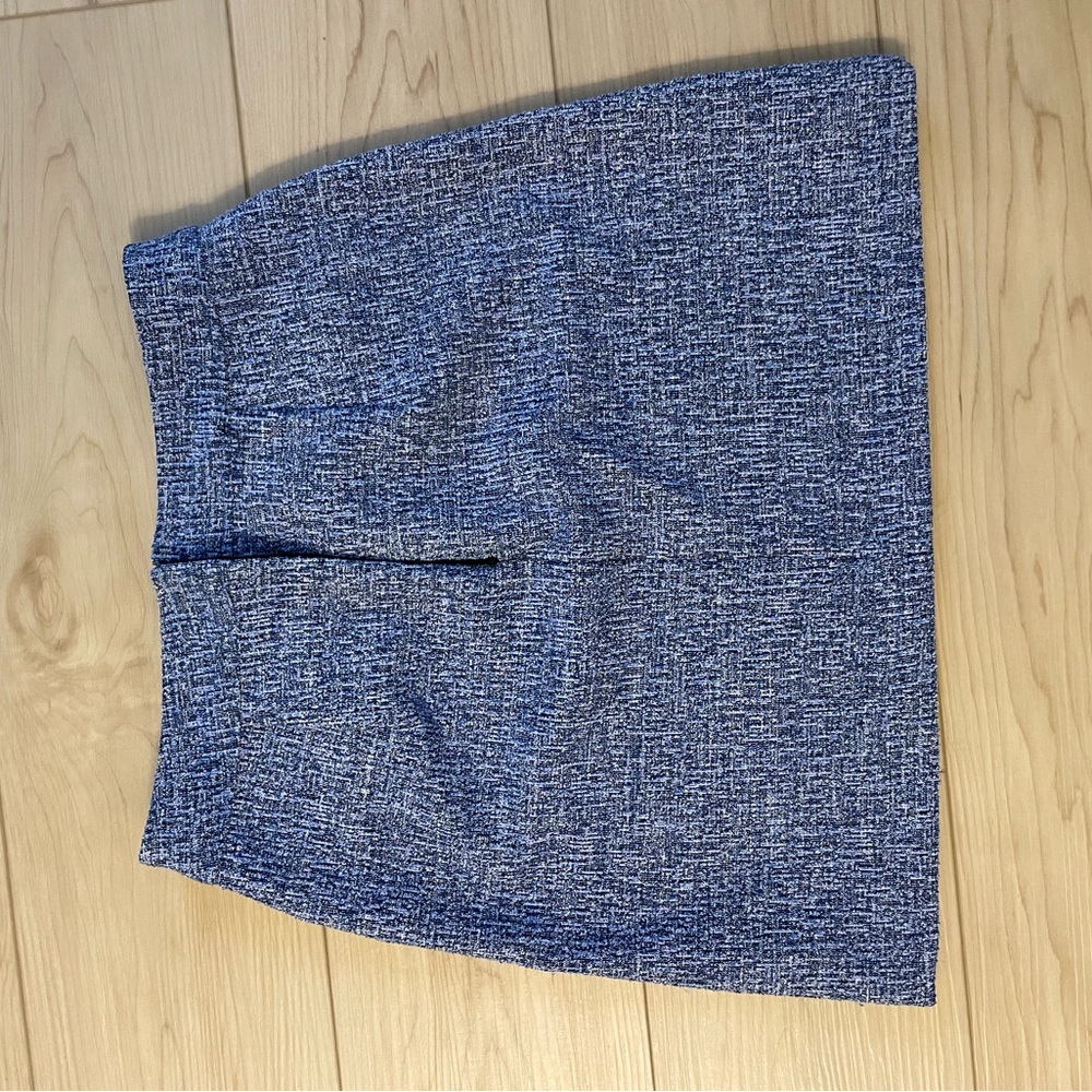 LOFT Blue Tweed Mini Skirt Size 2 - Picture 4 of 4